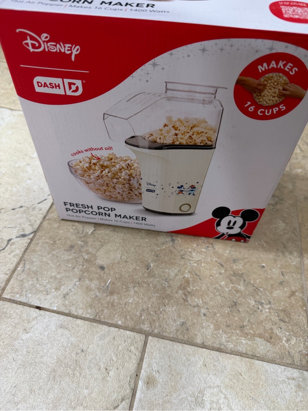 Disney Dash Mickey & Minnie Fresh
Pop Popcorn Maker